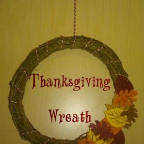 DIY Inexpensive Autumn Wreath for Thanksgiving
